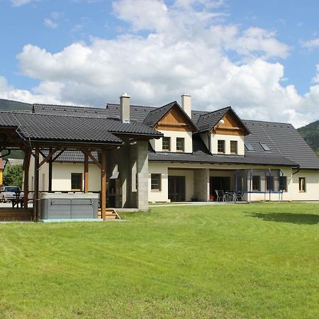 Apartmany Лоучна-над-Десноу Экстерьер фото