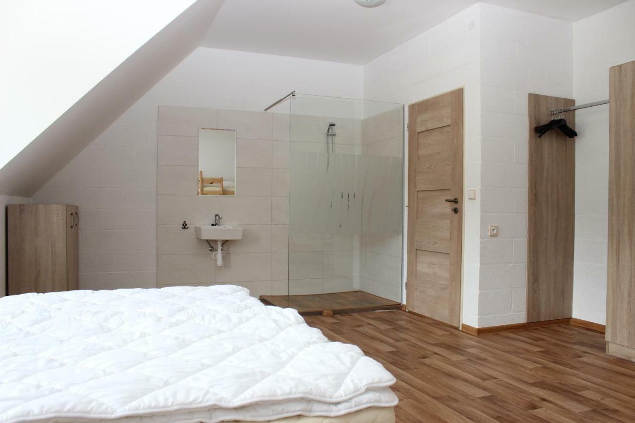 Apartmany Лоучна-над-Десноу Экстерьер фото