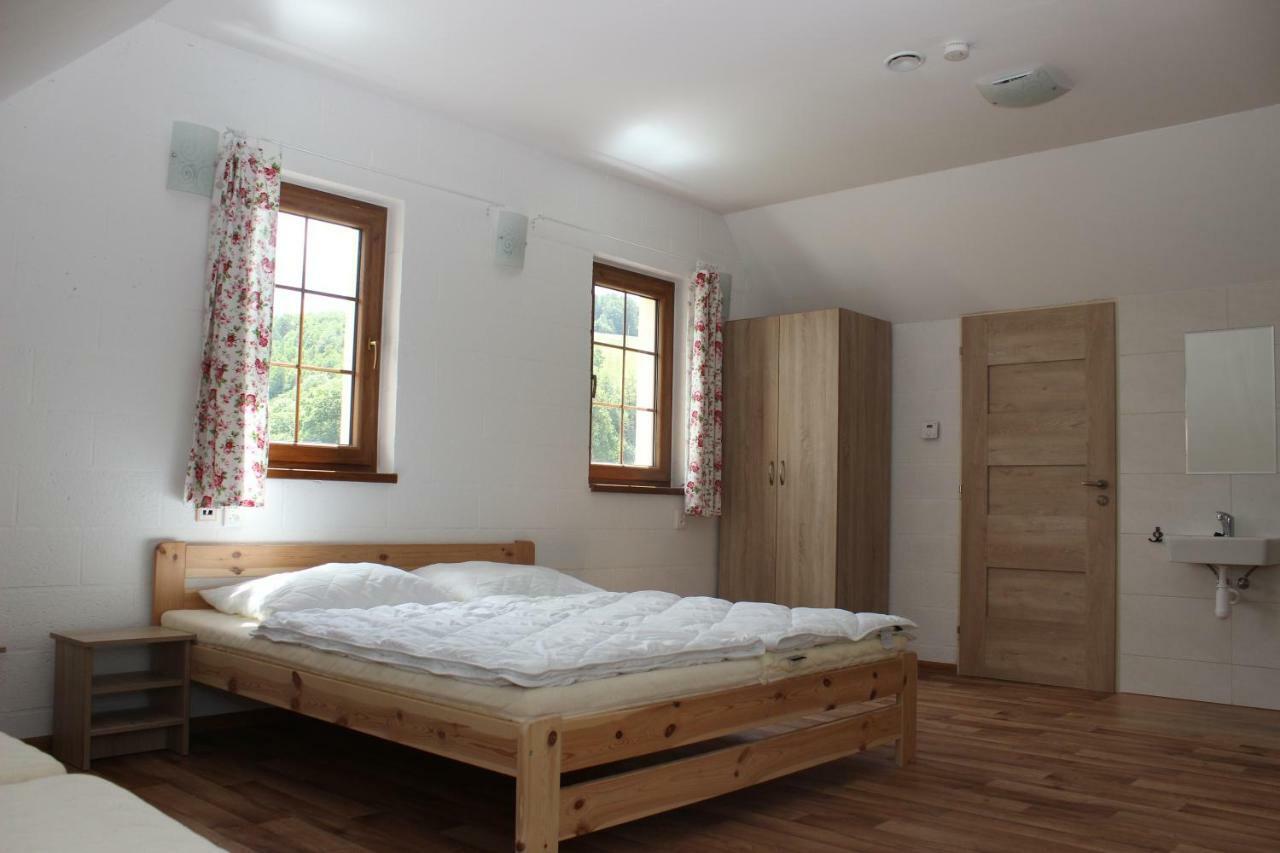 Apartmany Лоучна-над-Десноу Экстерьер фото